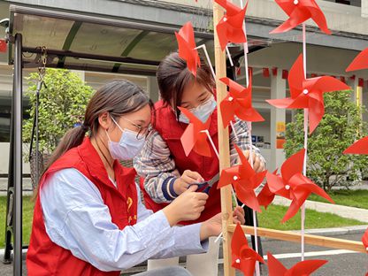 大学如何做好素质教育？重庆移通学院做到国内极致的完满教育kaiyun(图10)